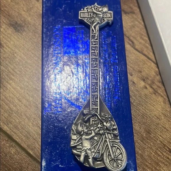 Harley-Davidson 1993 Christmas Decorative Spoon GUC - Picture 2 of 6